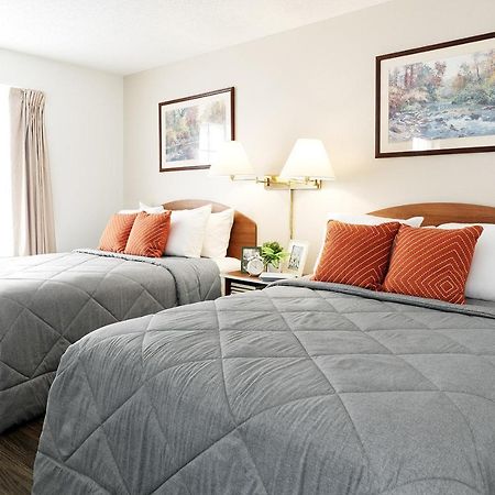 Intown Suites Extended Stay Houston Tx - Stuebner Airline Rd Louetta Экстерьер фото