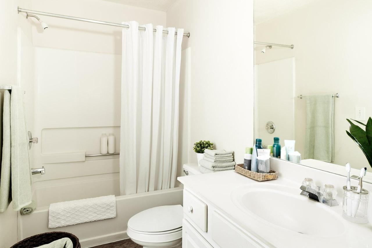 Intown Suites Extended Stay Houston Tx - Stuebner Airline Rd Louetta Экстерьер фото